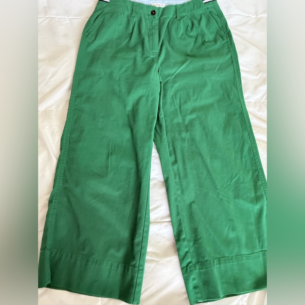 Crown & Ivy Green Wide-Leg Pants